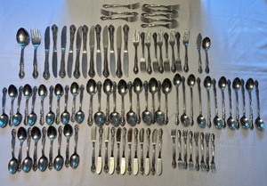 lot 47 image: 95 Piece Ecko Stainless Tableware Set