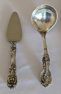 lot 75 image: Reed and Barton Francis Sterling Silver Serving Utensils
