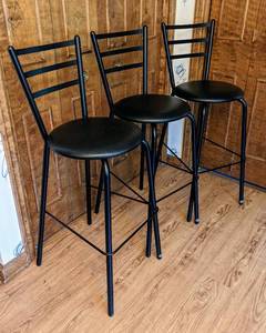lot 80 image: Three Amisco Black Barstools
