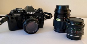 lot 130 image: Vintage Minolta X-700 Camera and Tokina 62mm Lens