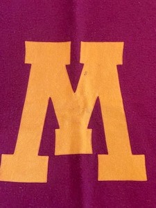 lot 128 image: Vintage University of Minnesota Wool Stadium Blanket