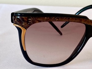 lot 114 image: Retro Fun Vintage Laura Biagiotti Sunglasses