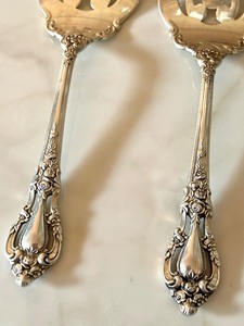 lot 142 image: Two Lunt Eloquence Sterling Silver Cold Meat Forks