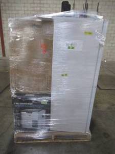 LARGE WHOLESALESALVAGE PALLET (35 Pieces) OF APPLIANCES, BUILDING MATERIALS AND MORE