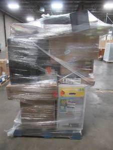LARGE WHOLESALESALVAGE PALLET (70 Pieces) OF DOORCABINET HARDWARE, BUILDING MATERIALS, FURNITURE PARTS, TOILET BOWLS AND MORE