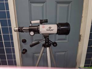 lot 122 image: Gskyer Astronomical Refracting Telescope for Beginners