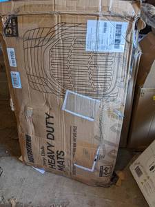 lot 128 image: Motor Trend Deep Dish Heavy Duty Mats