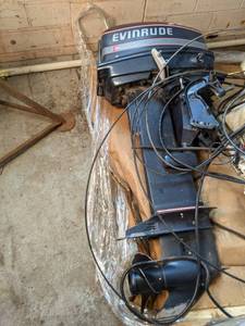 lot 26 image: Evinrude 20 Boat Motor Worked When...