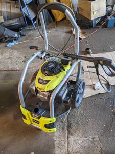 lot 11 image: Honda Over Head Cam GCV 190 Pressur...