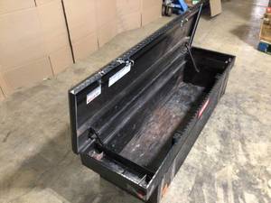 lot 14 image: 71.38 in. Matte Black Aluminum Full Size Crossbed Truck Tool Box used damaged customer return see pictures