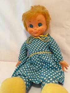 lot 36 image: 1967 Mrs Beasley Mattel Pull String Doll