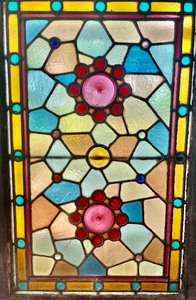 lot 88 image: WOW Beautiful Vintage Stained Glass Window