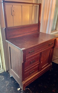 lot 96 image: Antique Commode with Towel Rack