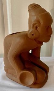 lot 115 image: Cohokio Mississippian Culture Statue