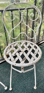 lot 119 image: Pair of Vintage Metal Chairs