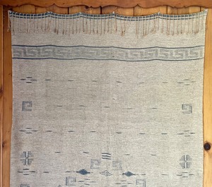 lot 123 image: Lovely Vintage Textile