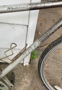 lot 125 image: Trek Multitrack 700 Bicycle