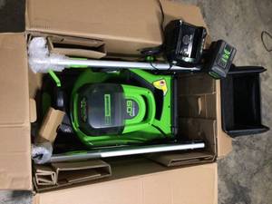 Greenworks PRO 21 in. 60V Battery Cordless Push Lawn Mower with 5.0 Ah Battery and Charger - Review all pictures