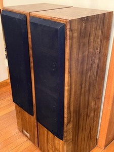 lot 186 image: Pair of Jensen Floor Speakers