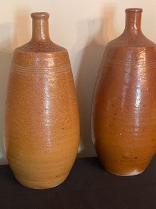 lot 24 image: Pair of Pottery Vessels
