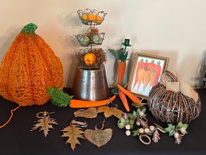 lot 31 image: An Array of Lovely Fall Decorative Items including a Light Up Pumpkin