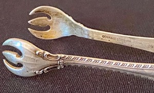 lot 28 image: Gorham Sterling Sugar Tongs