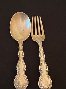 lot 29 image: Gorham Sterling Two Piece Childrens Flatware Set