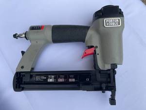 lot 147 image: Porter Cable Brad Nailer
