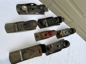 lot 162 image: Variety of Vintage Planers