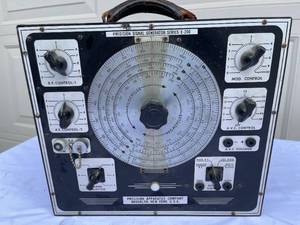 lot 232 image: Precision Signal Generator