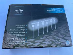 lot 273 image: Sharper Image Mini Garden Lights