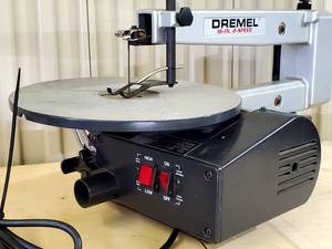 lot 40 image: Dremel 16 2-Speed Scroll Saw