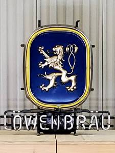 lot 42 image: Lowenbrau Neon Sign