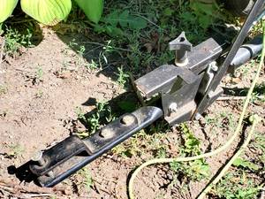 lot 17 image: Pull Behind ATV or Riding Lawn Mower Seed  Fertizer Spreader Attachment