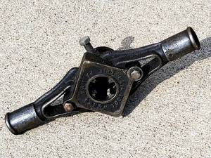lot 334 image: (2) Large Industrial Pipe Threading Tools