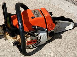 lot 321 image: Stihl Chainsaw