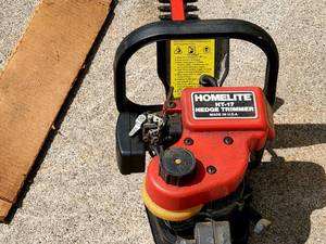 lot 345 image: Homelite Gas Hedge Trimmer