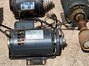 lot 328 image: Assorted Electric Motors Lot