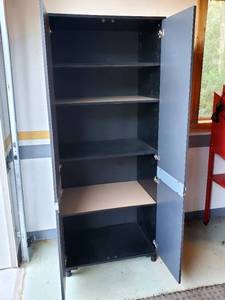 lot 23 image: Platinum Pro Garage Storage Cabinet
