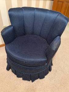 Blue Stationary Accent Chair