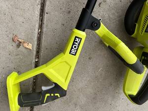 Ryobi Set - Weed Wacker & Bush Trimmer