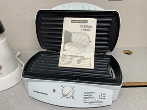 Popcorn Popper and Hambuger  fryer