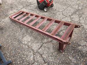 lot 94 image: Lot of (1) Towmaster Commercial Steel Trailer Ramp 6