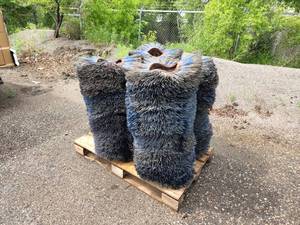 lot 98 image: Lot of (1 Pallet) Skid Steer Bucket Brooms