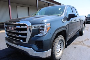 2020 GMC Sierra 1500 SLE Double Cab 4x4 - One Owner - $43,475 Retail Value - 103,534 Miles -