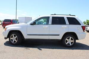 2007 Jeep Grand Cherokee Laredo - 4X4