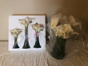 lot 288 image: Calla Lily Figurine