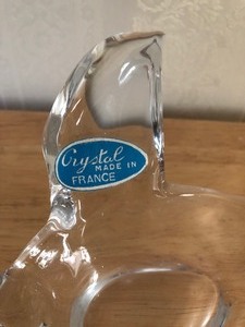 lot 34 image: Crystal made in France bird figure