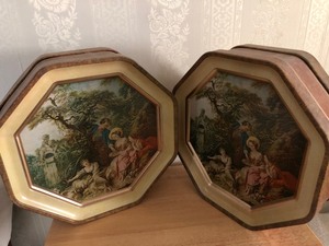 lot 9 image: Vintage Metal Containers