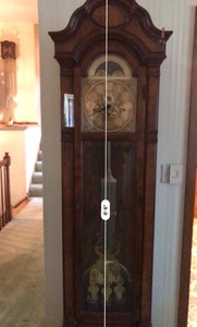 lot 26 image: Grandfather Clock